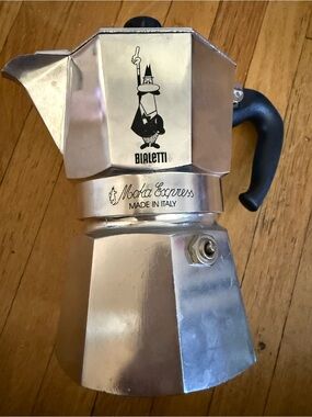 Bialetti ® Moka Aluminum 3-Cup Espresso Maker